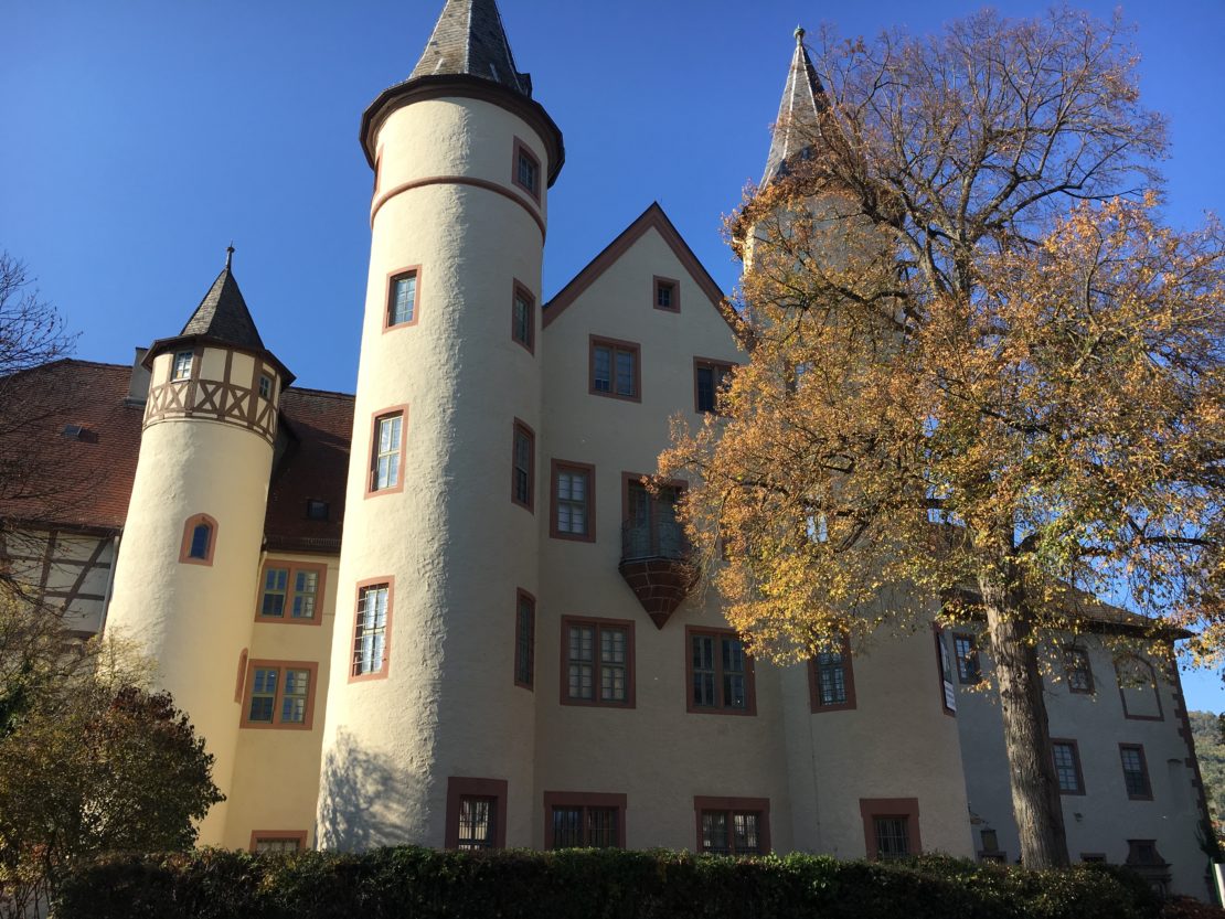 Snow-White-Castle | WENZEL America